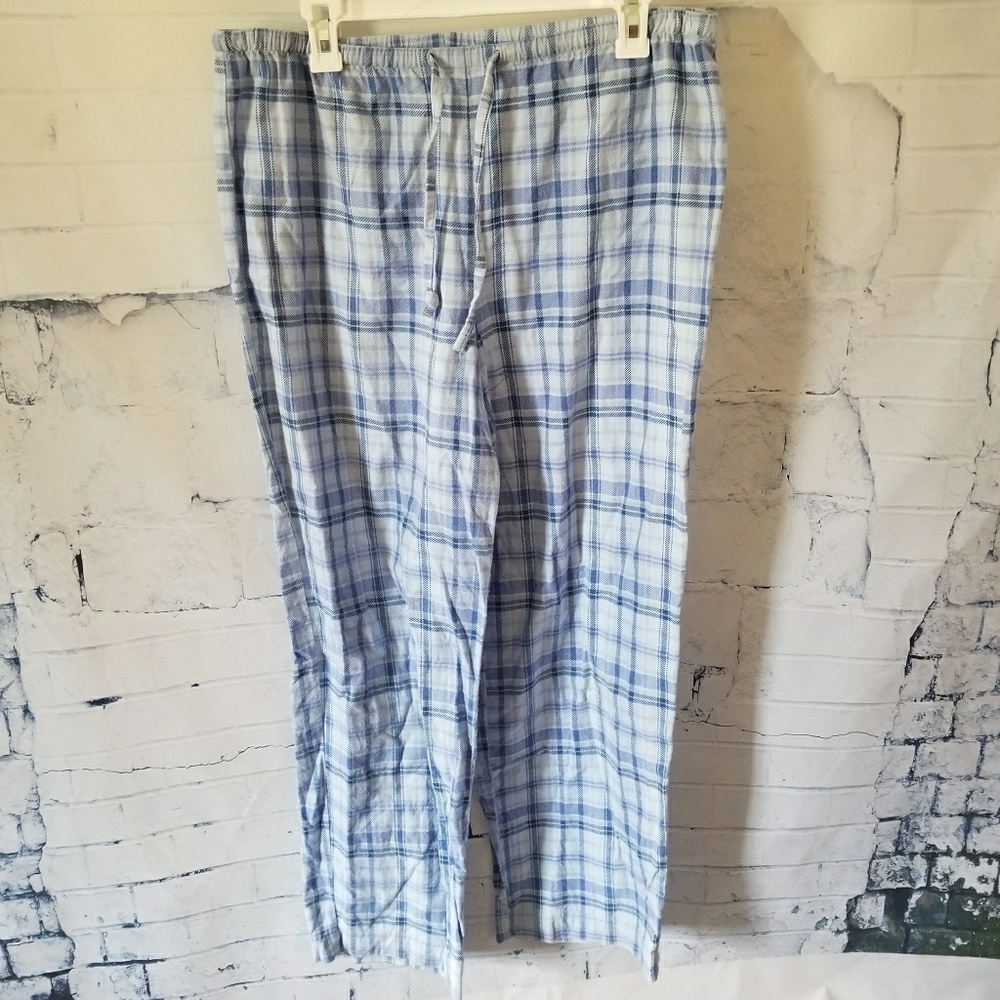 M L.L.Bean blue/white flannel pajama pants, EUC